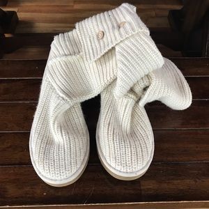 Cream Knit Ugg Boots